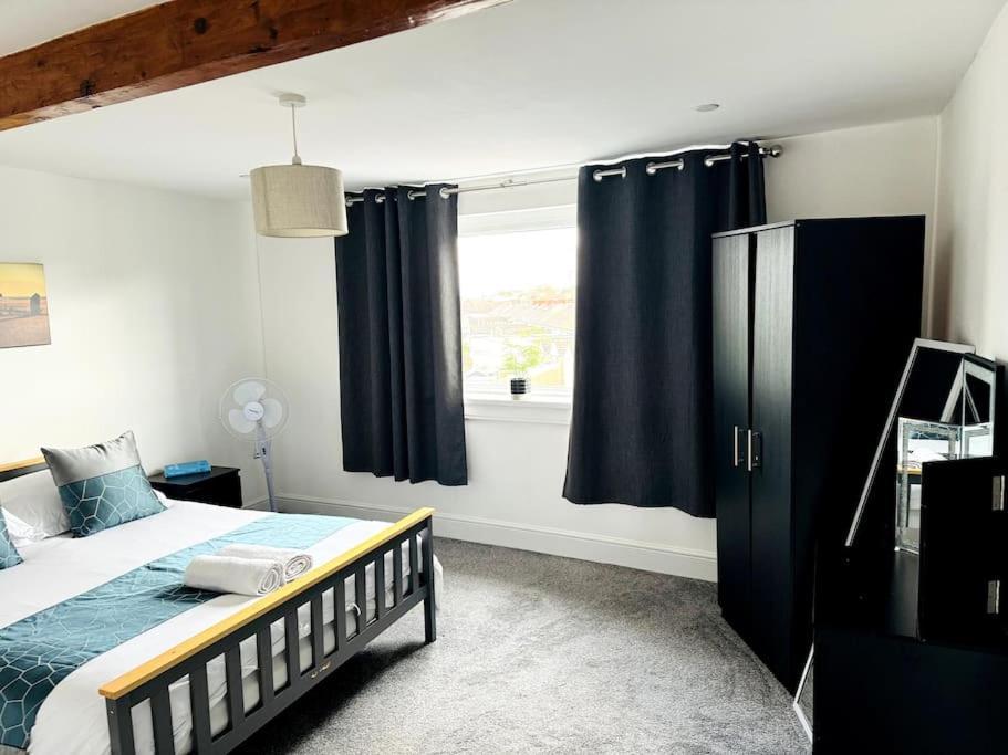 Luxe Living Family Home - Beach, Wifi, Parking Swansea Luaran gambar
